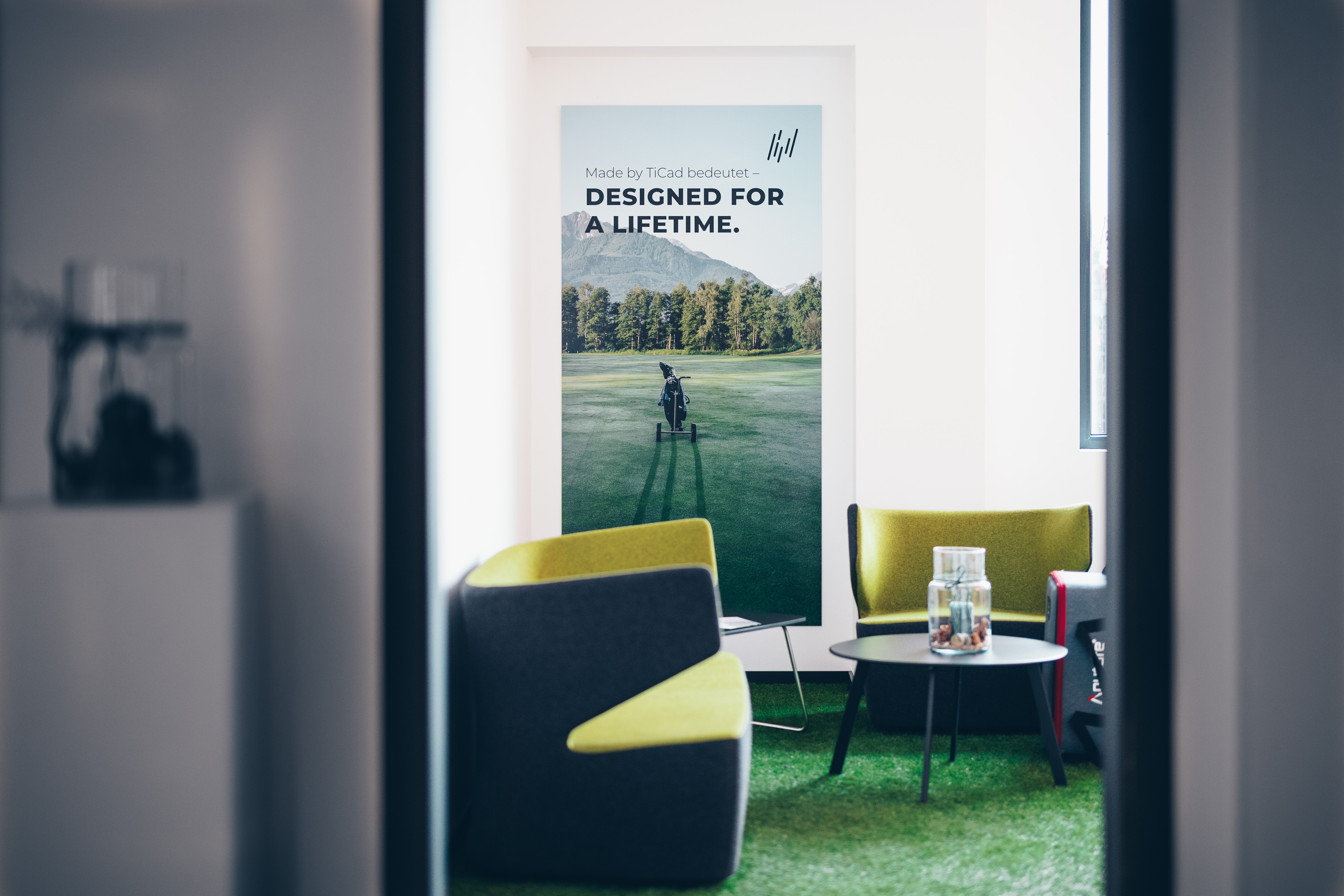 TiCad-Golf-Trolleys-Showroom-1