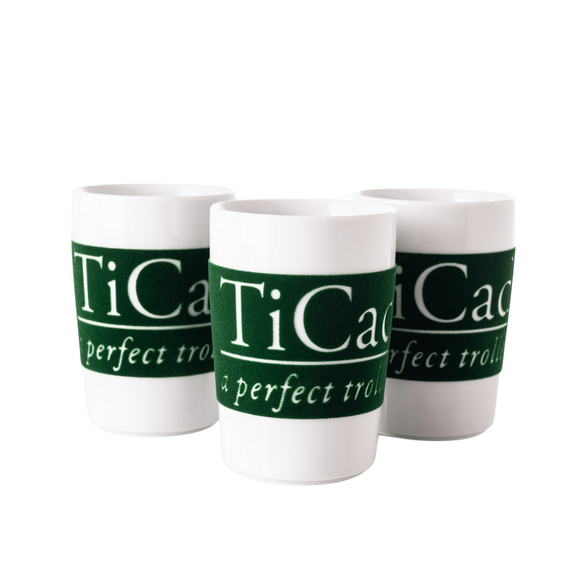 Drei TiCad Tassen mit Logo in weiss grün
