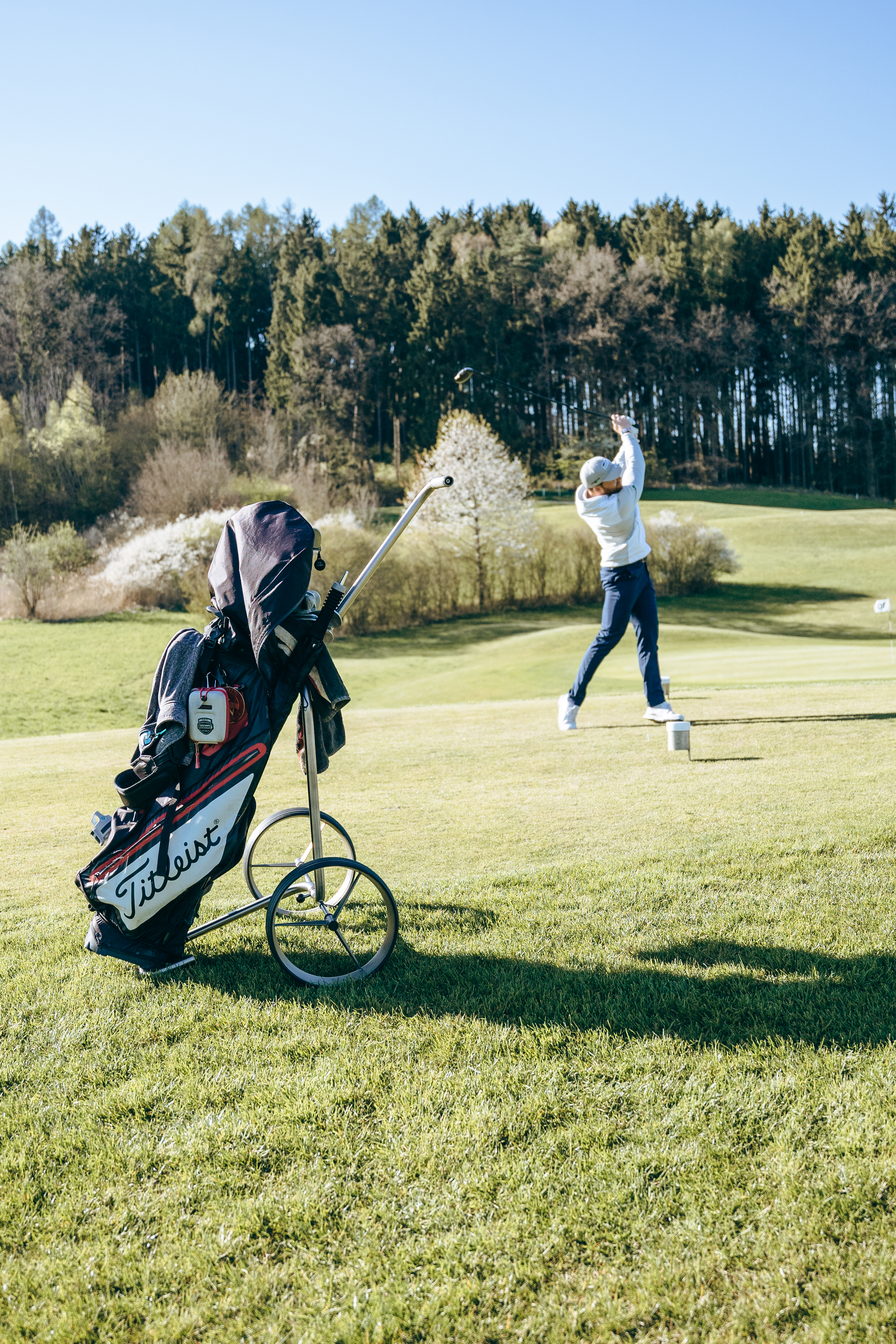 TiCad Golf Trolley auf Golfplatz